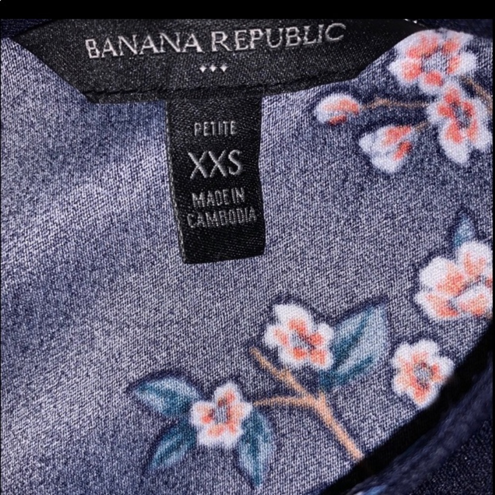 Banana Republic Top, Size XXS - Picture 2 of 3